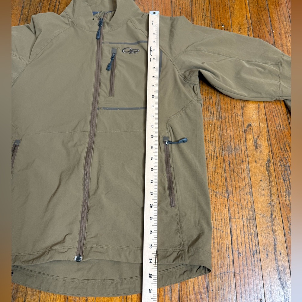 Outdoor Research Men's Khaki Tan  Hiking Ferrosi Jacket with Pockets Size S - Picture 13 of 13